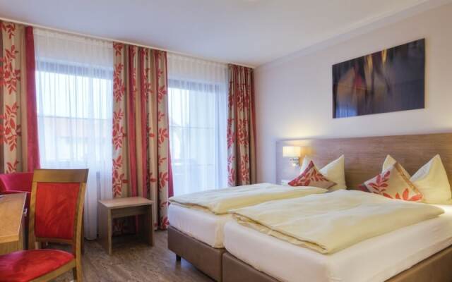 Ströbinger Hof - Therme Wellness Resort