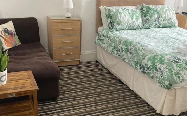 Donnington Guest House