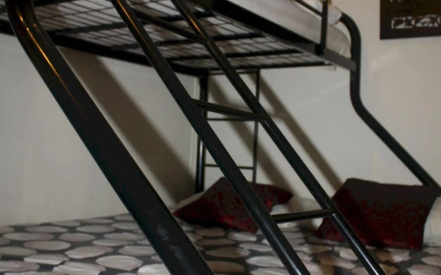Sensi Backpackers Hostel