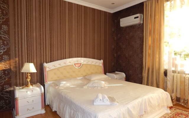 Mini Hotel Alikhan