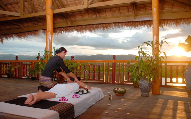 Paramount Inle Resort