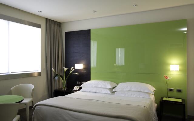 UNA HOTELS T Hotel Cagliari