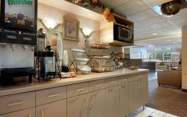 Microtel Inn and Suites by Wyndham MSP Airport Bloomington