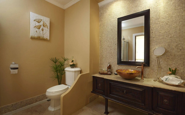 Santi Resort & Spa