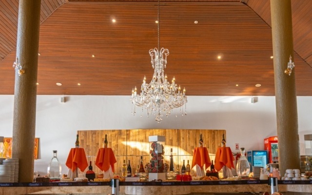 Porto das Naus Praia Hotel