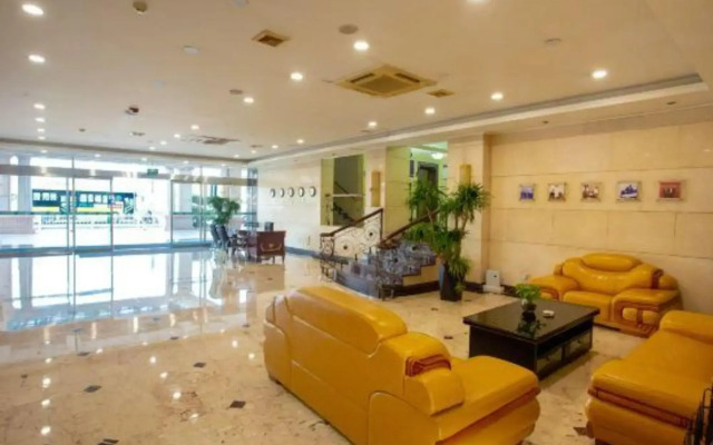Longhai Liangyou Hot Spring Hotel