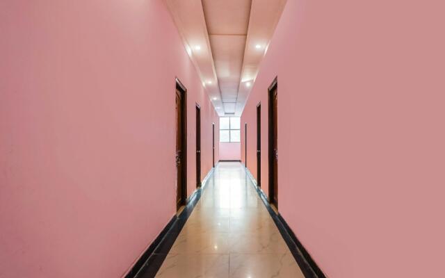 OYO 60859 Hotel C K International