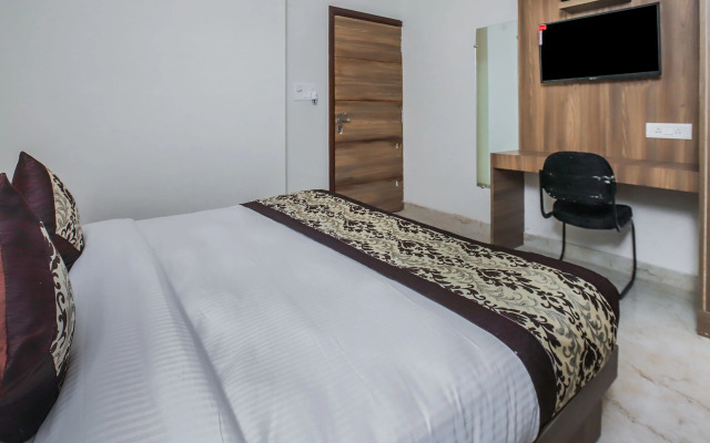 OYO 22235 Mint Residency