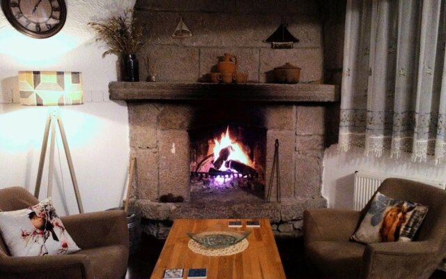 Assos Bohemian Hotel
