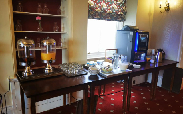 The Cliffden Hotel