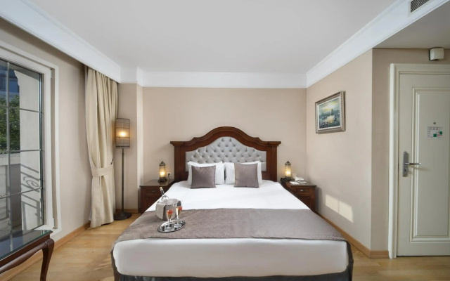 Recital Hotel