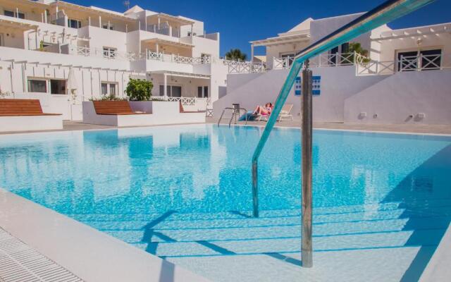 Flower Beach Suite 16