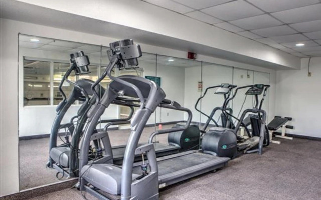 Motel 6 Dallas, TX - Northwest