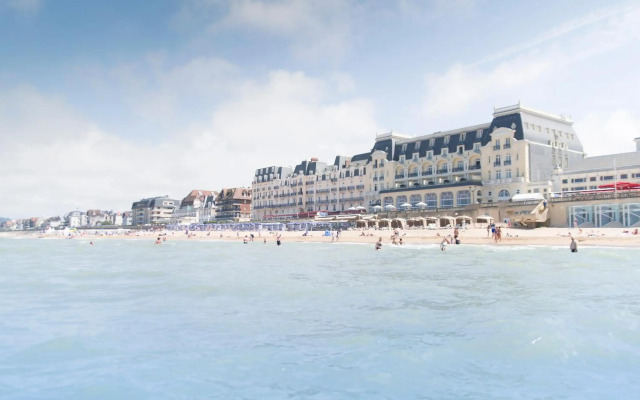 Le Grand Hôtel Cabourg - MGallery