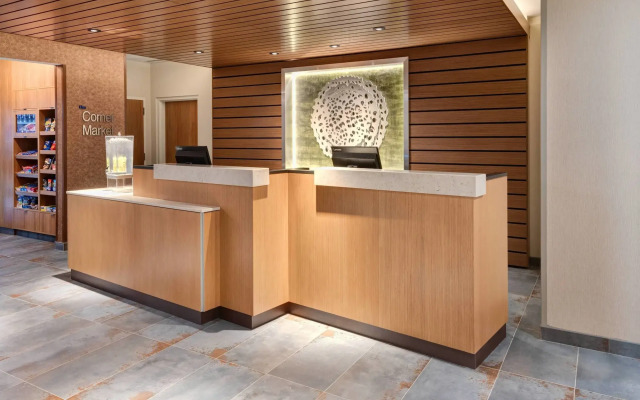 Fairfield Inn & Suites by Marriott Lexington East/I-75