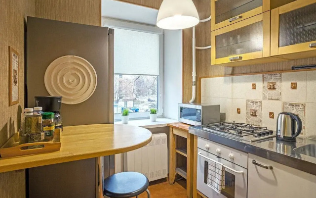 LuxApartments Lyusinovskaya street 48-50