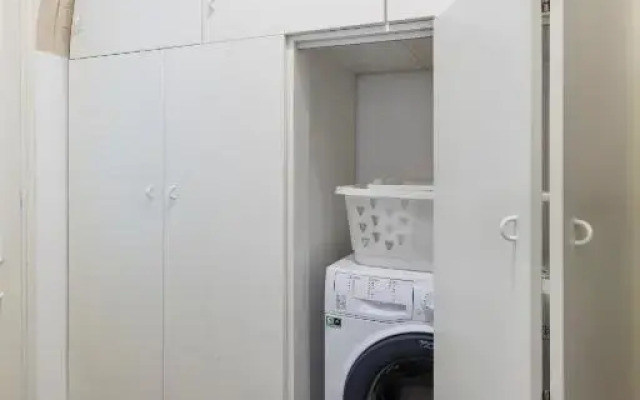 A la muràgghje "A"