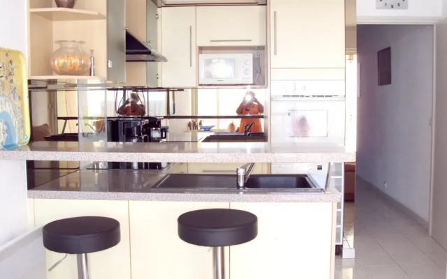 Apartment With 2 Bedrooms in Palavas-les-flots, With Wonderful sea Vie