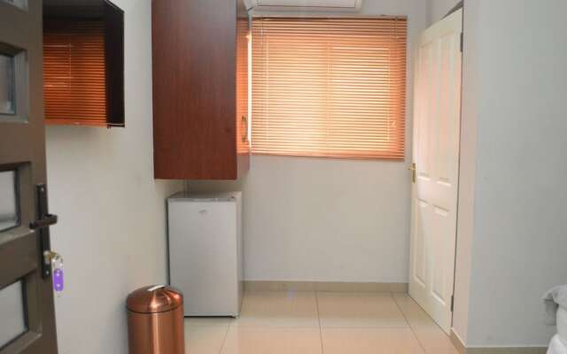 Emirates Garden Lodge