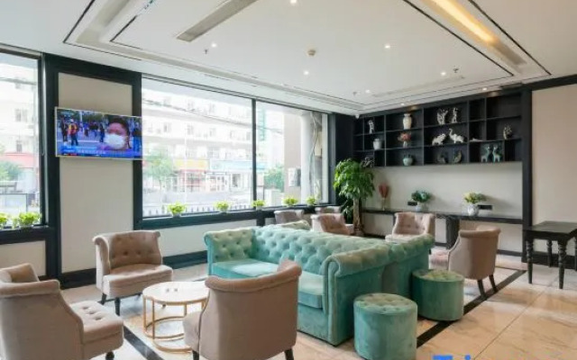 Xana Hotelle (Shenyangbei Railway Station Qishan Road Subway Station)