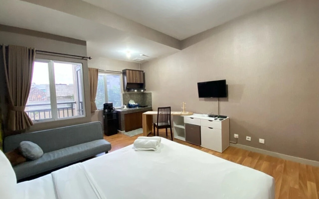 Spacious Studio Room At Sudirman Suites Bandung Apartment