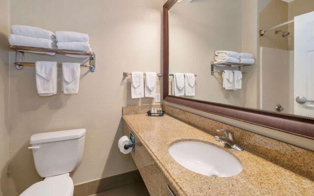 Quality Inn & Suites Galveston - Beachfront