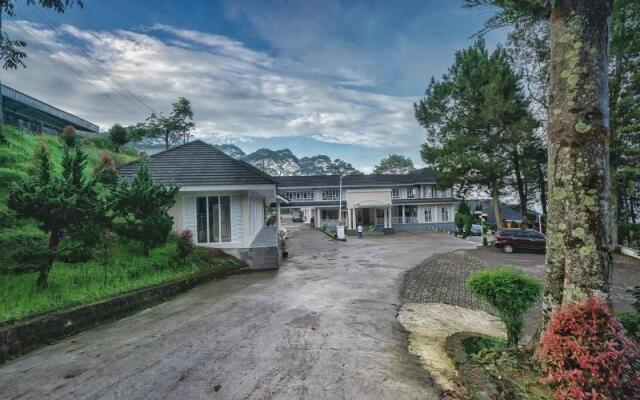 Resort Agrowisata Perkebunan Tambi by ZUZU