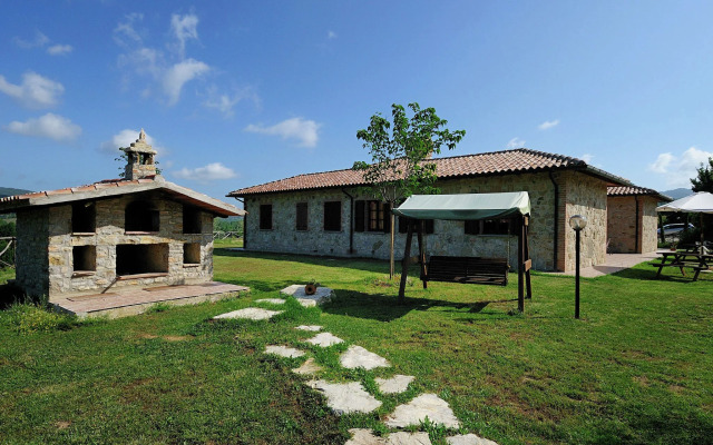 Stunning Farmhouse in Passignano with Swimming Pool