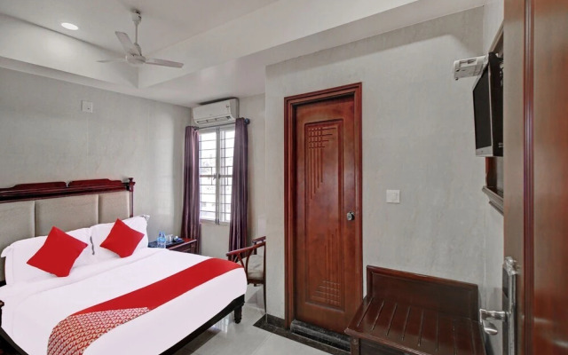 Ni Ambaari Elite by OYO Rooms