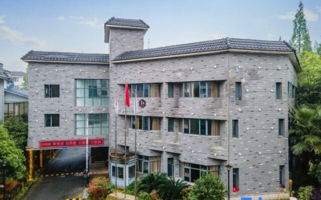 Xinda Hotel