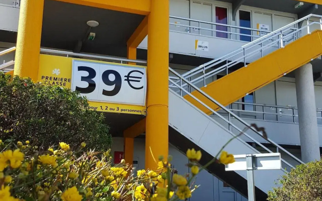 Premiere Classe Lyon Est - Aéroport Saint Exupéry