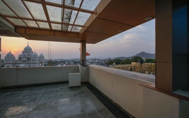 Hotel Krish Palace