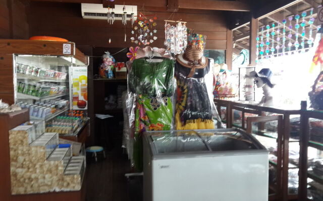Pulau Ayer Resort & Cottages