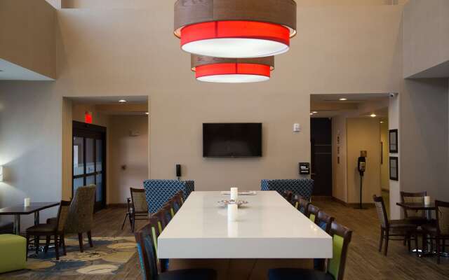 Hampton Inn & Suites McKinney