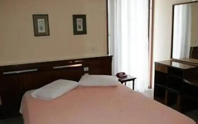 Zina Hotel Apartments
