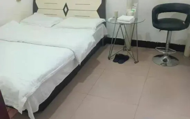 Zhuoyi Hotel