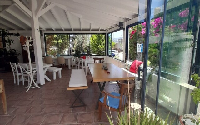 Mio Sweet Home Hotel