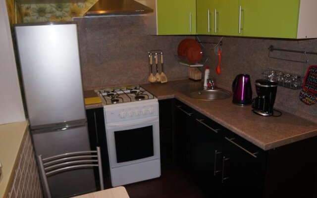 Rf88 Na Ordzhonikidze 14 Apartments