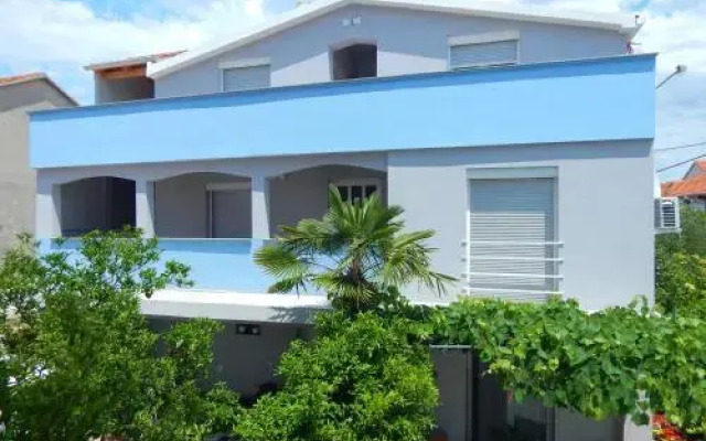 Apartments & Rooms Marinka