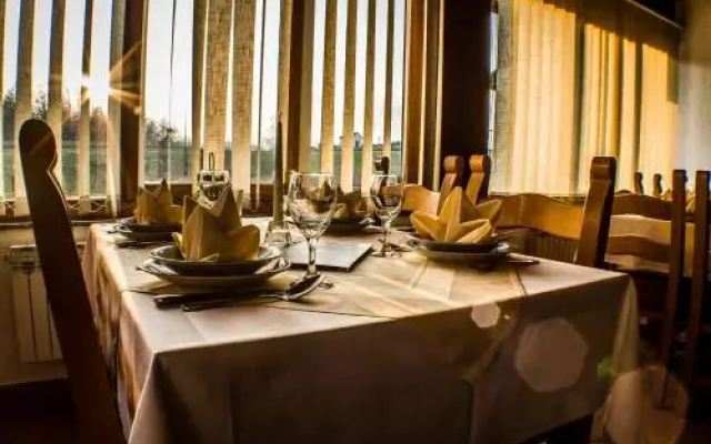 Restaurant Rooms Pino