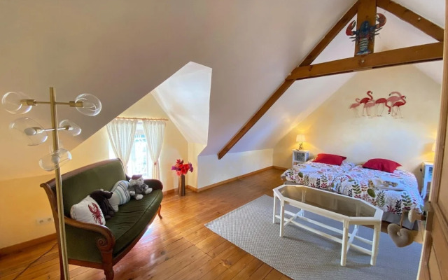 Charming Holiday Home With Garden in the Cotentin