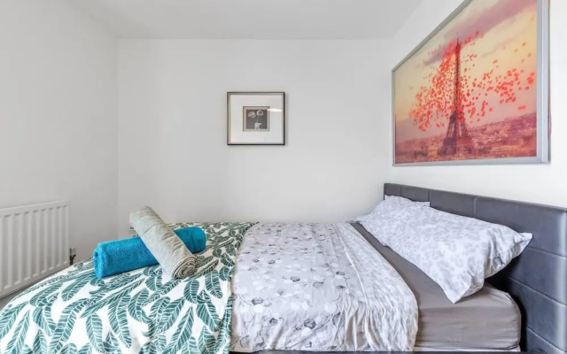 Lovely & Cosy 2 Beds London Skyline View