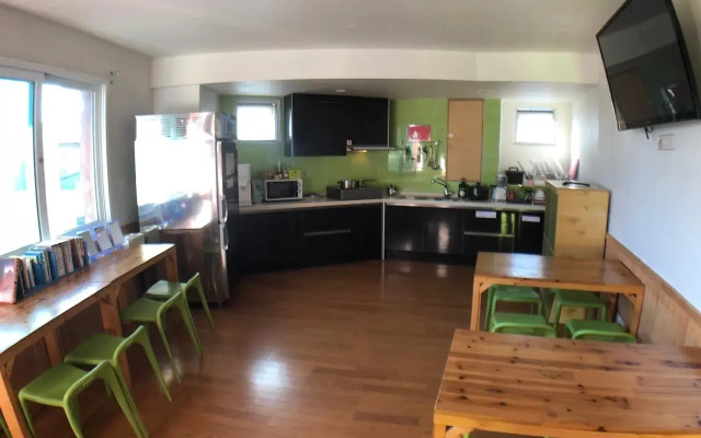 Backpacker's Home