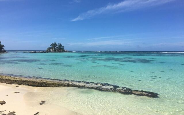 Shanaz Beachside Retreat