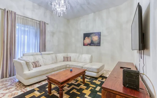 St James the Traditional 4-bed Townhouse Terrace