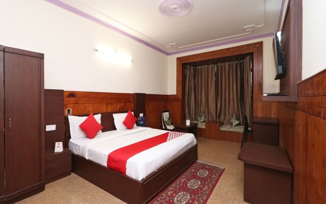 OYO 1820 Hotel Prim Rose