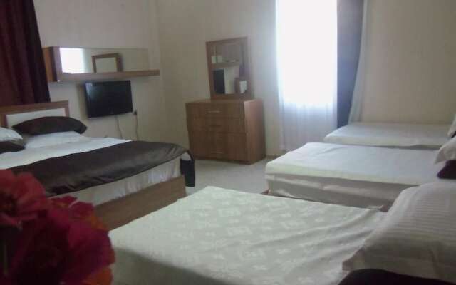 Palm Beach Hotel
