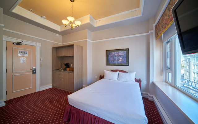 Bedford Regency Hotel