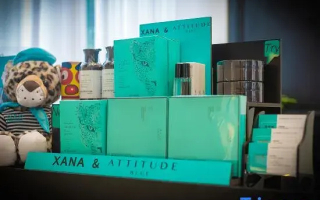 Xana Hotelle Xiamen Airport Fanghu Station Center