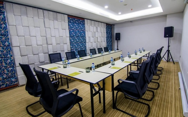 Jambuluwuk Thamrin Hotel